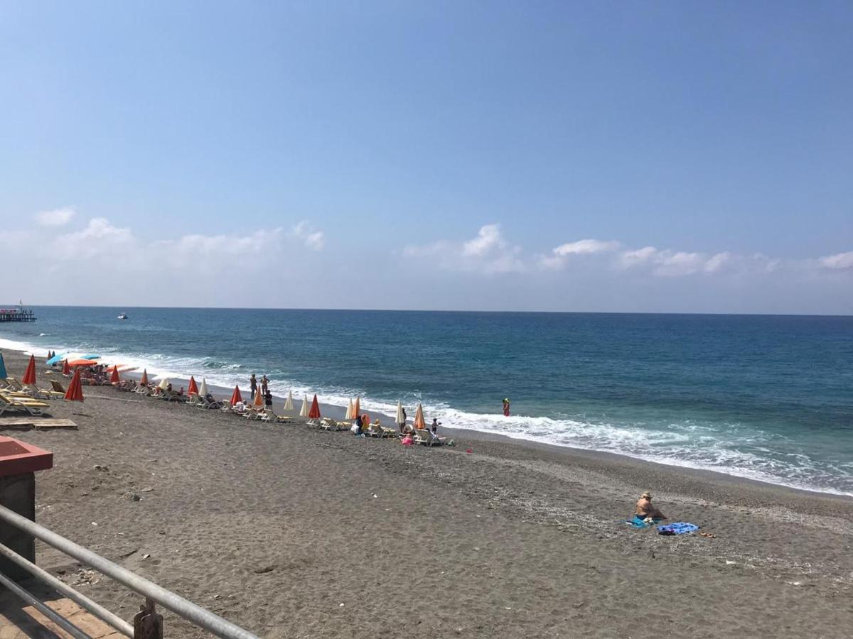 Empire Residence Alanya/Mahmutlar 50m от моря Екстер'єр фото