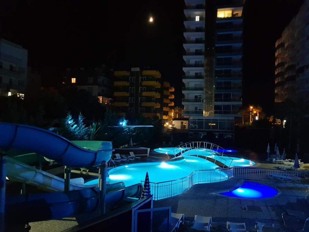 Empire Residence Alanya/Mahmutlar 50m от моря Екстер'єр фото